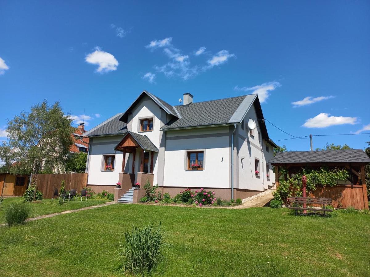 U Kapitana Apartment Radvanovice ภายนอก รูปภาพ